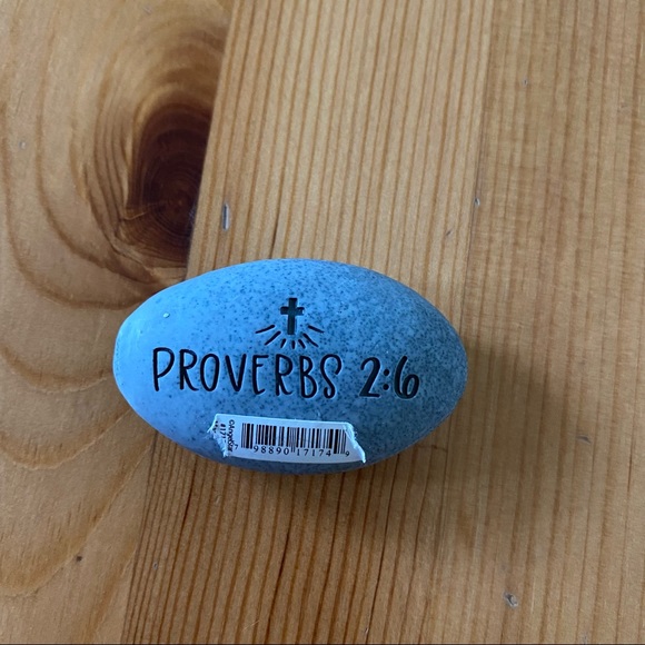 NWT Proverbs 2:8 Decorative Rock - Picture 2 of 3